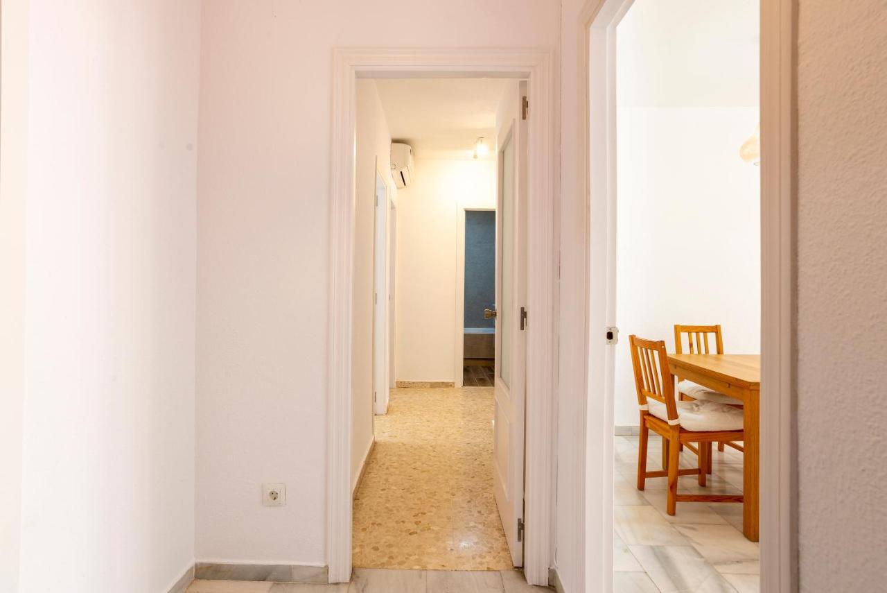 Lu&Cia Central Station 2 Parking Free Apartment Malaga Luaran gambar