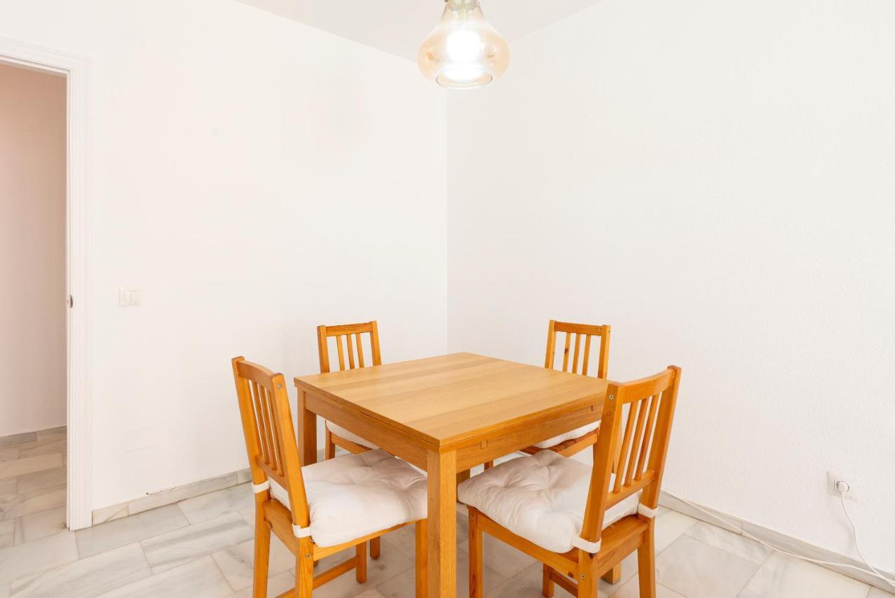 Lu&Cia Central Station 2 Parking Free Apartment Malaga Luaran gambar