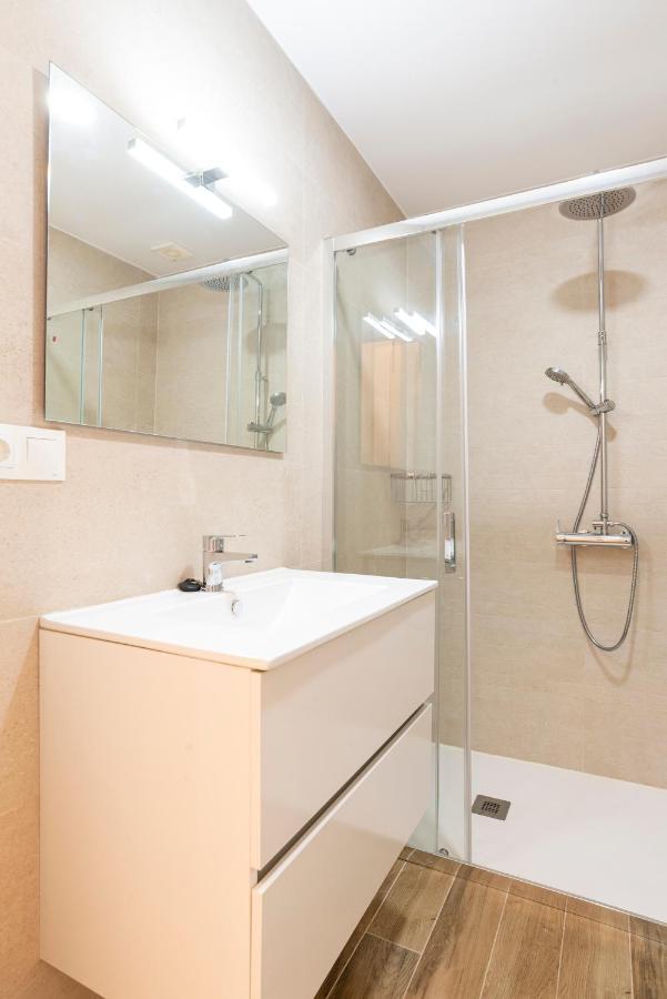 Lu&Cia Central Station 2 Parking Free Apartment Malaga Luaran gambar