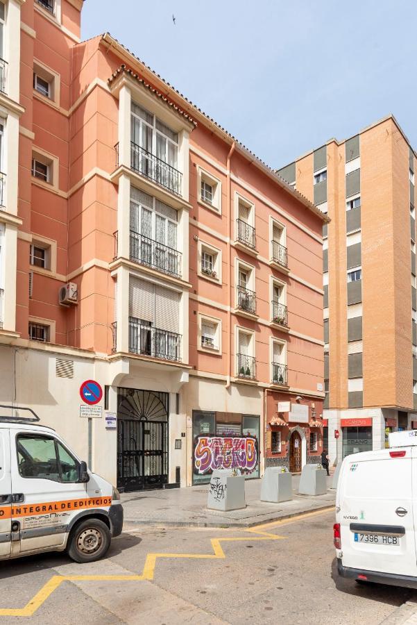 Lu&Cia Central Station 2 Parking Free Apartment Malaga Luaran gambar