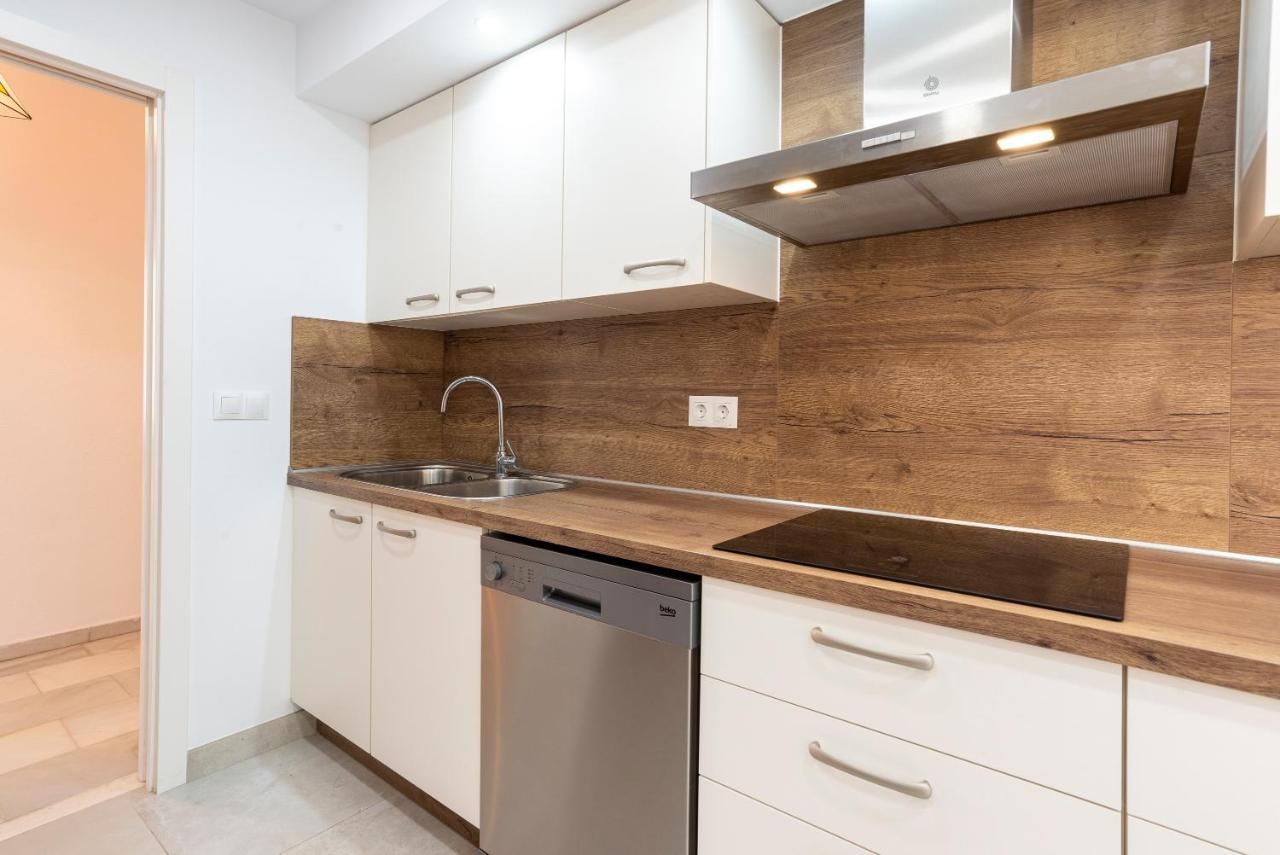 Lu&Cia Central Station 2 Parking Free Apartment Malaga Luaran gambar