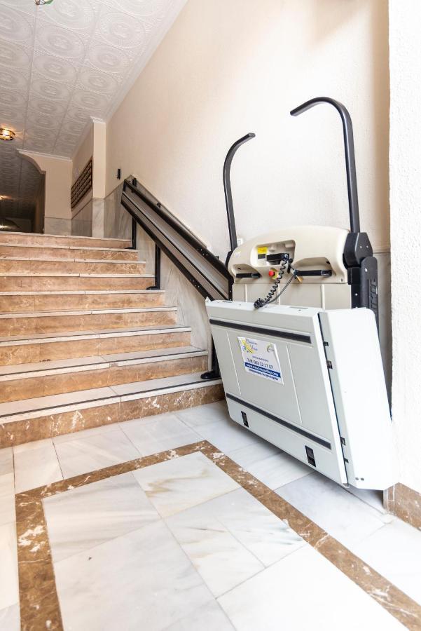 Lu&Cia Central Station 2 Parking Free Apartment Malaga Luaran gambar